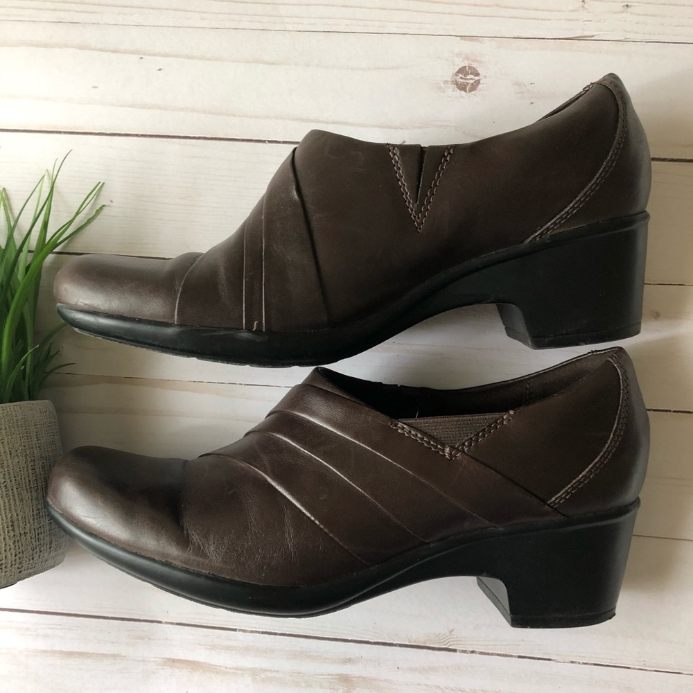 CLARKS SHOE/ANKLE BOOT